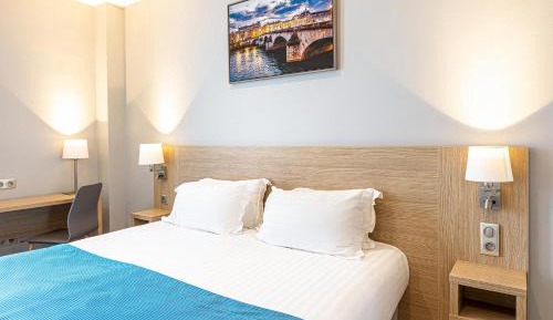 Superior Room with City View