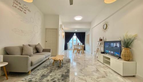 Three-Bedroom Apartment with Sea View