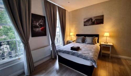 Deluxe Double Room with Shower