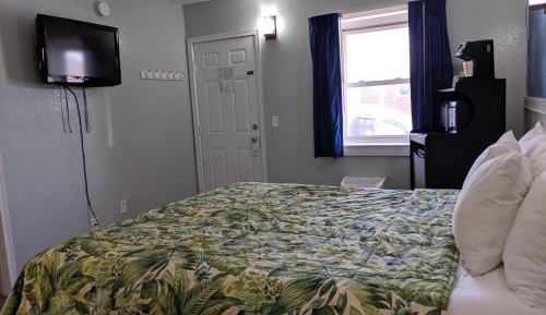 Standard King Room