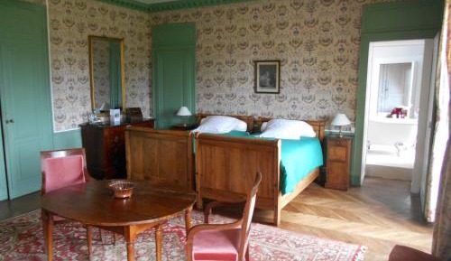 Two-Bedroom Suite (4 Adults)