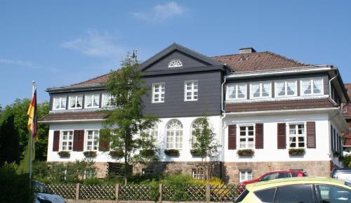 One-Bedroom Apartment (2 - 3 Adults)