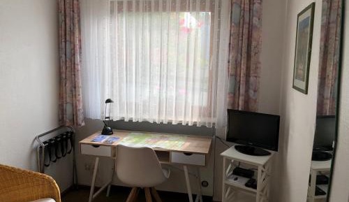 Economy Single Room