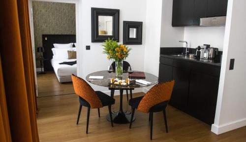 Prestige Suite