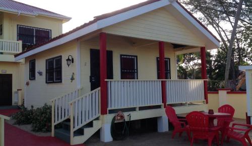 Bungalow - Water Front 