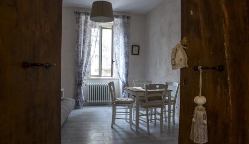 Deluxe Room (2 Adults + 1 Child)