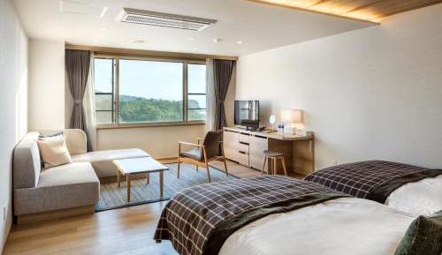 NATURAL Twin Room