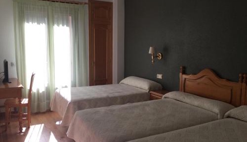 Classic Triple Room