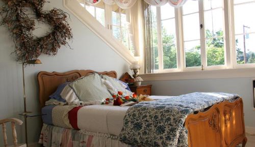 Deluxe Queen Room