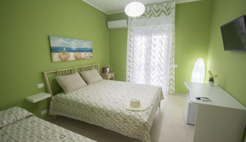 Triple Room with Bathroom
