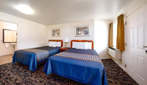 Queen Room with Two Queen Beds