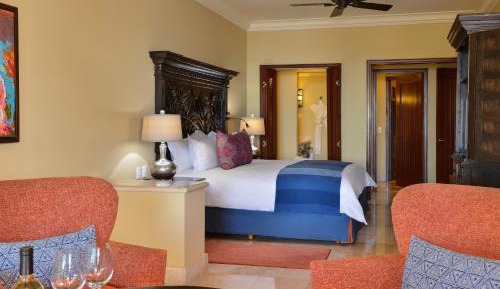 Super Executive Suite Ocean View with Jacuzzi