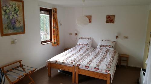 Twin Room with Mountain View