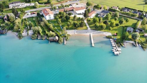 One-Bedroom Apartment with Balcony and Lake View