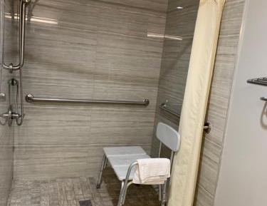 King Room - Disability Access - Non-Smoking