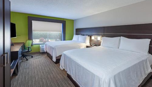 Standard Room with Two Queen Beds