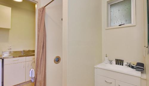 Standard Studio (3 Adults)