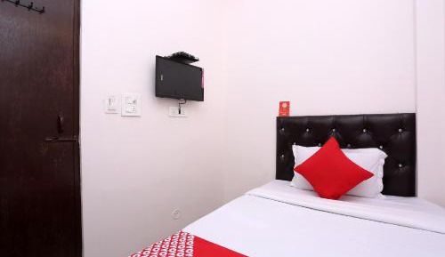 Small Single Room