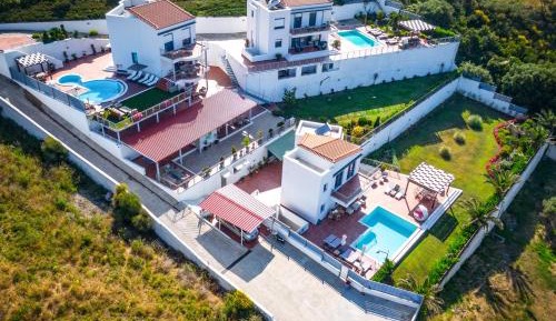 Five-Bedroom Villa with Private Pool - Leo