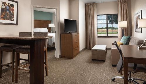 One-Bedroom King Suite