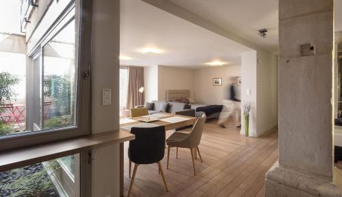 Apartment with Terrace