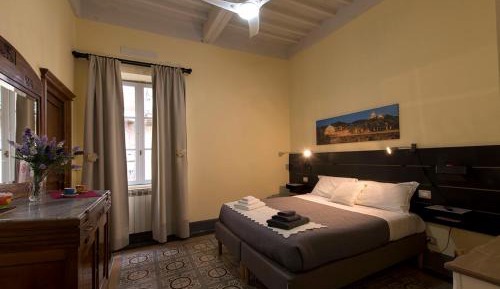 Queen Room