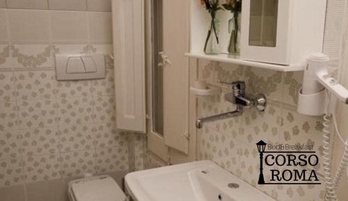 Quadruple Room with Private Bathroom