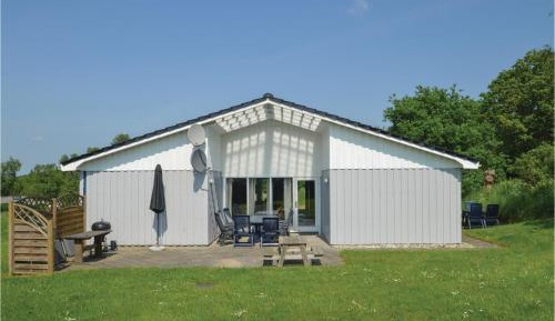Five-Bedroom Holiday Home