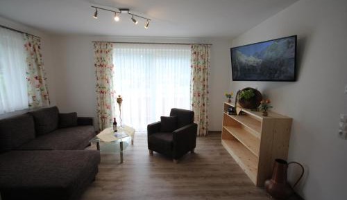 Studio with Mountain View