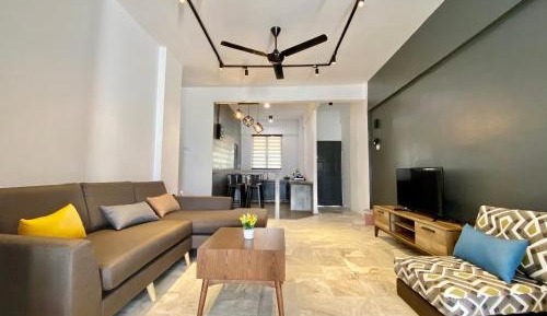 Three-Bedroom Apartment with Sea View