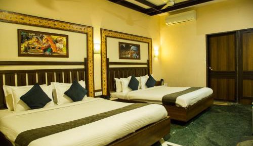 Premium Quadruple Room