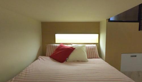 Quadruple Room with Private Bathroom