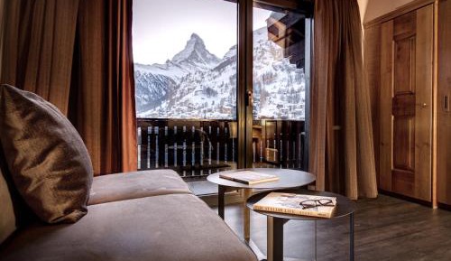 Superior Double Room with Panoramic Matterhorn View and Balcony