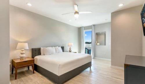 Four-Bedroom Townhouse