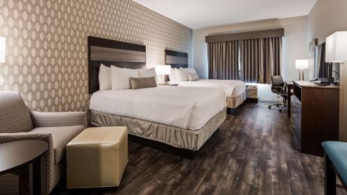 Queen Room