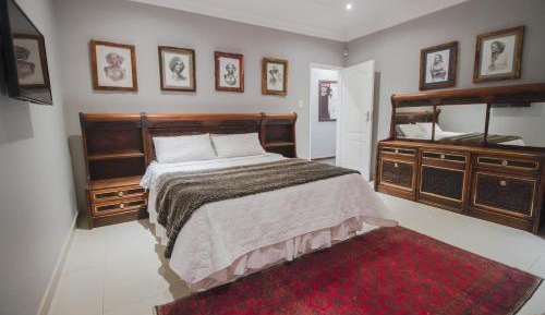 Superior Deluxe Double or Twin Room 