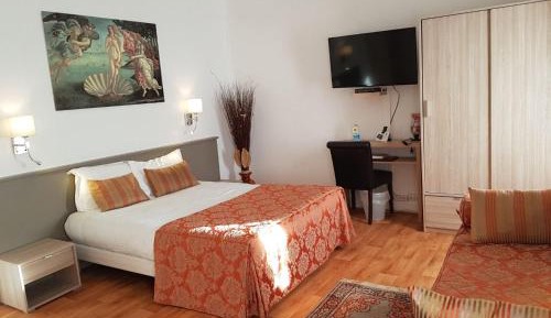 Basic Triple Room