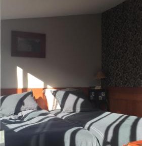 Small Twin Room