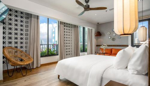 Suite with City View