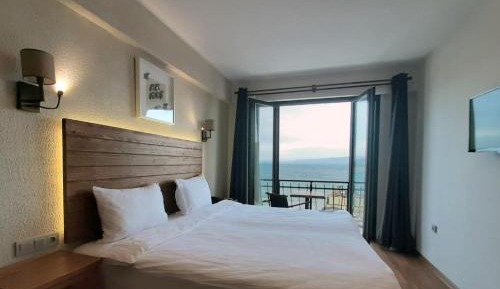 Double Room with Sea View