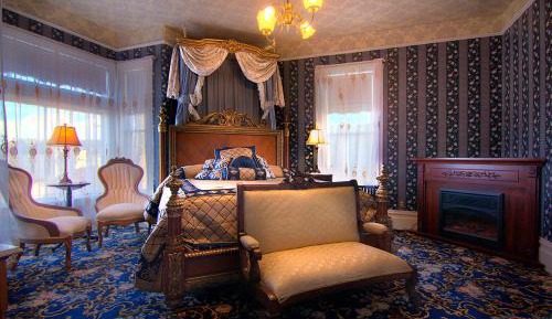 King Suite