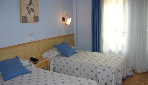 Twin Room with Extra Bed