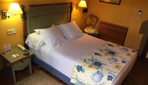 Large Single Room