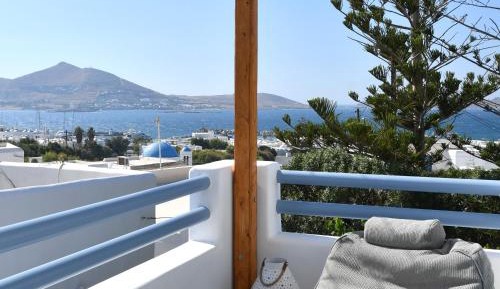 One-Bedroom Apartment with Sea View 2