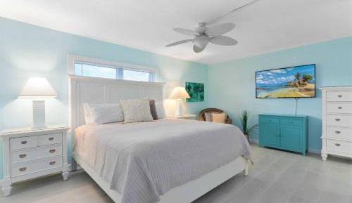 Three-Bedroom Apartment - Split Level - Unit 232