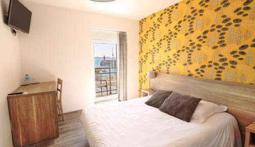 Double Room with Sea View and Balcony