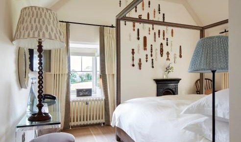 Honeymoon Suite