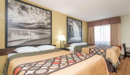 Queen Room with Two Queen Beds - Non-Smoking