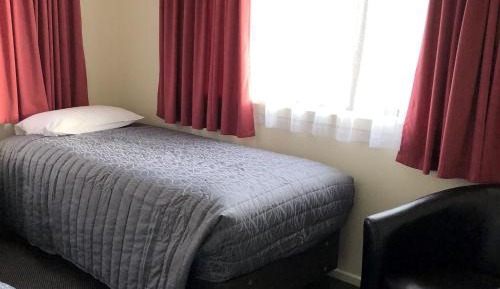 Large One-Bedroom Apartment