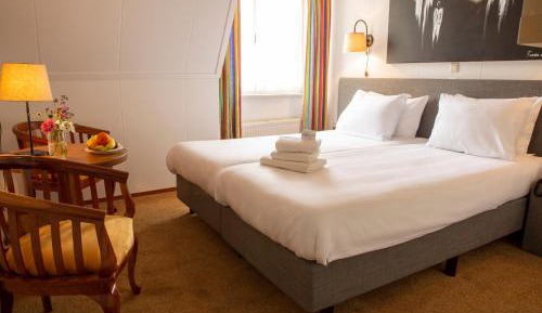 Double or Twin Room with Shower